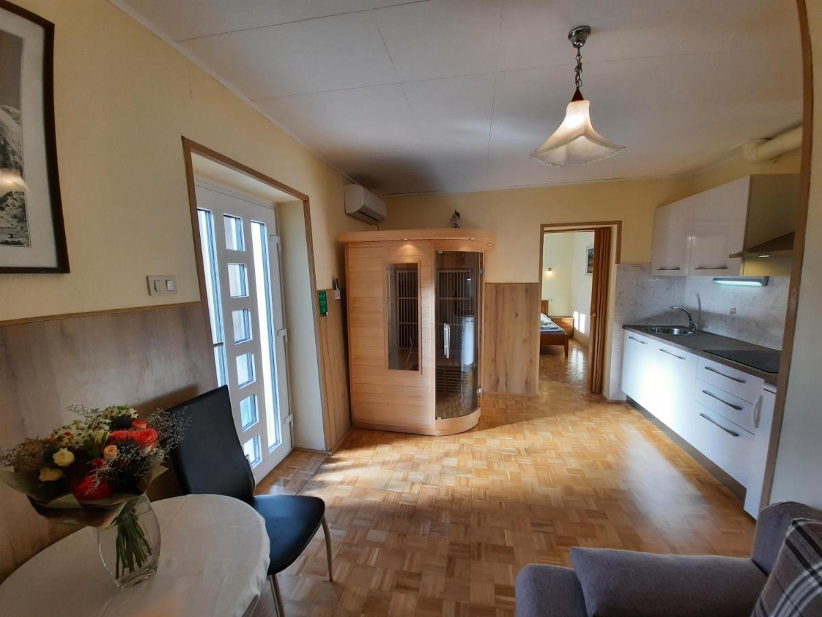 Chalet And Apartment Zonir With Sauna Kobarid Exterior foto